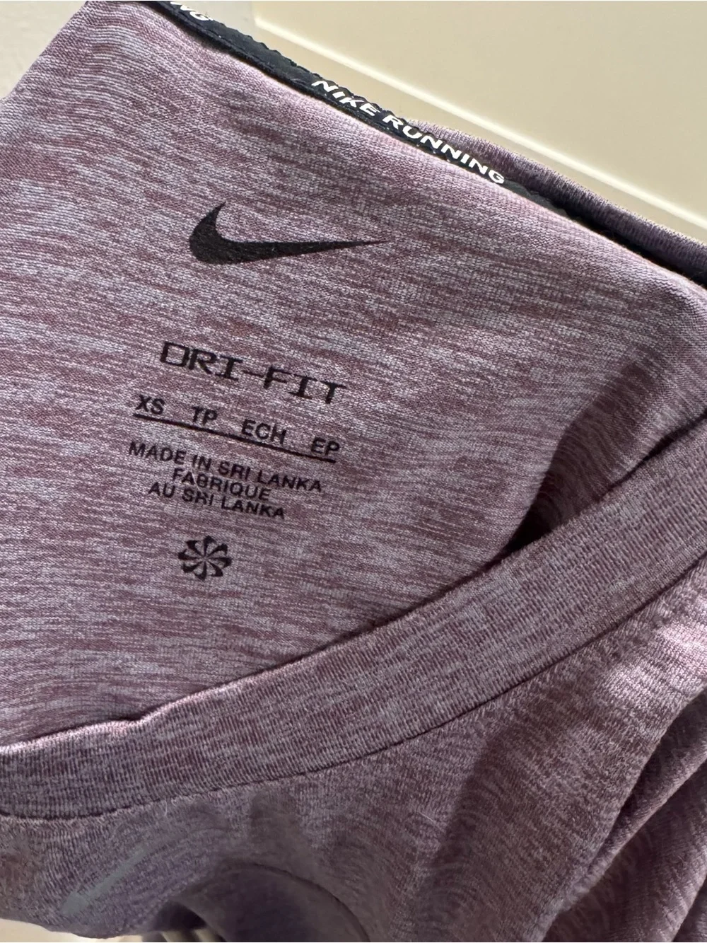 Nike Women’s Long-Sleeve Purple Heather Running Top-XS